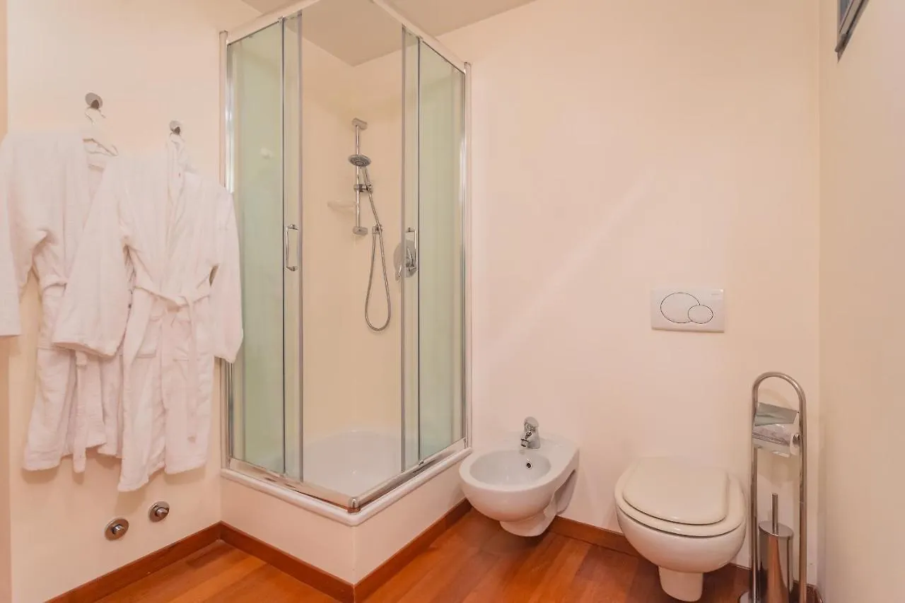 Villa Infinity Lake Como By Rent All Комо