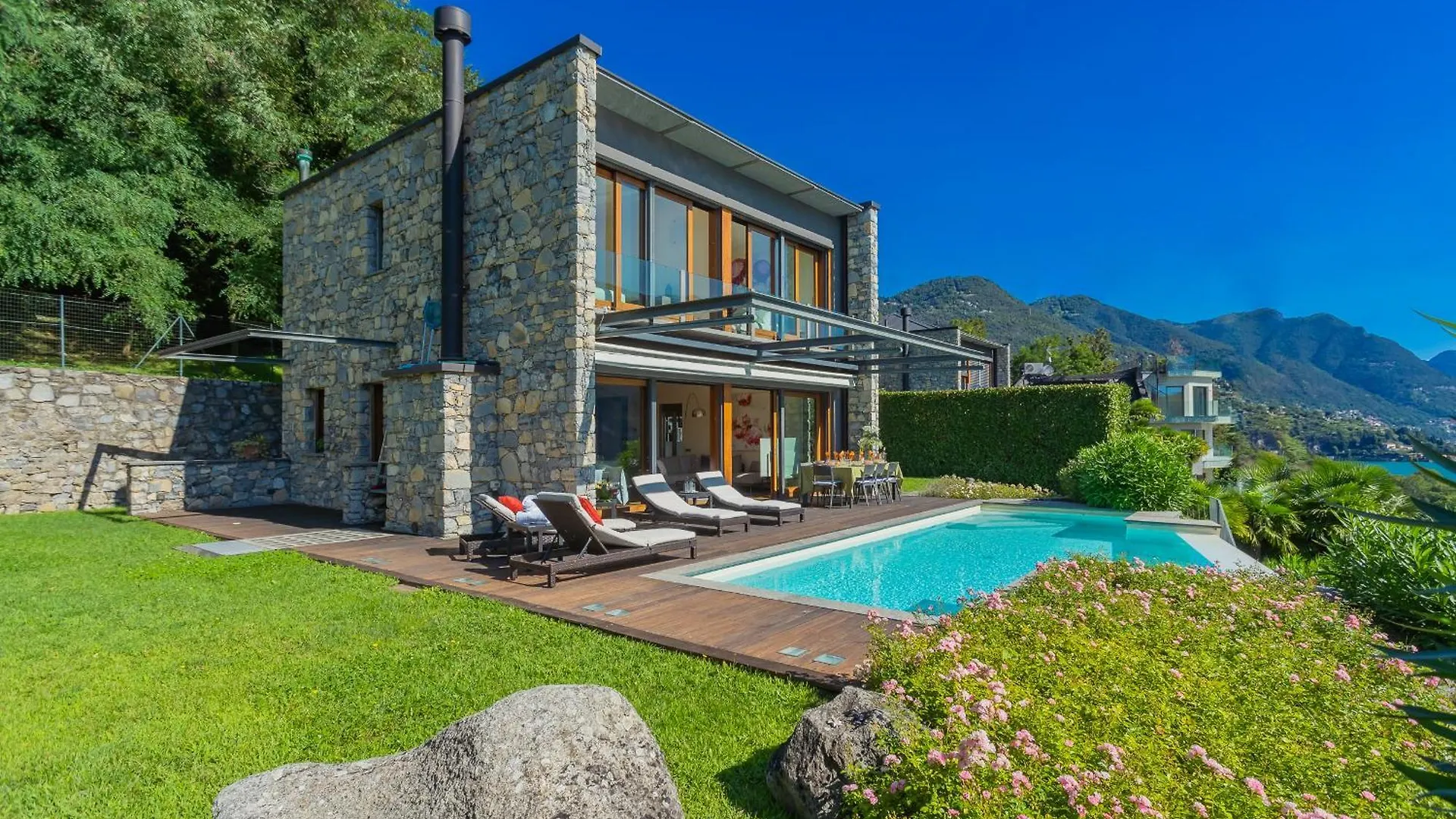 Villa Infinity Lake Como By Rent All Комо 0*,  Италия