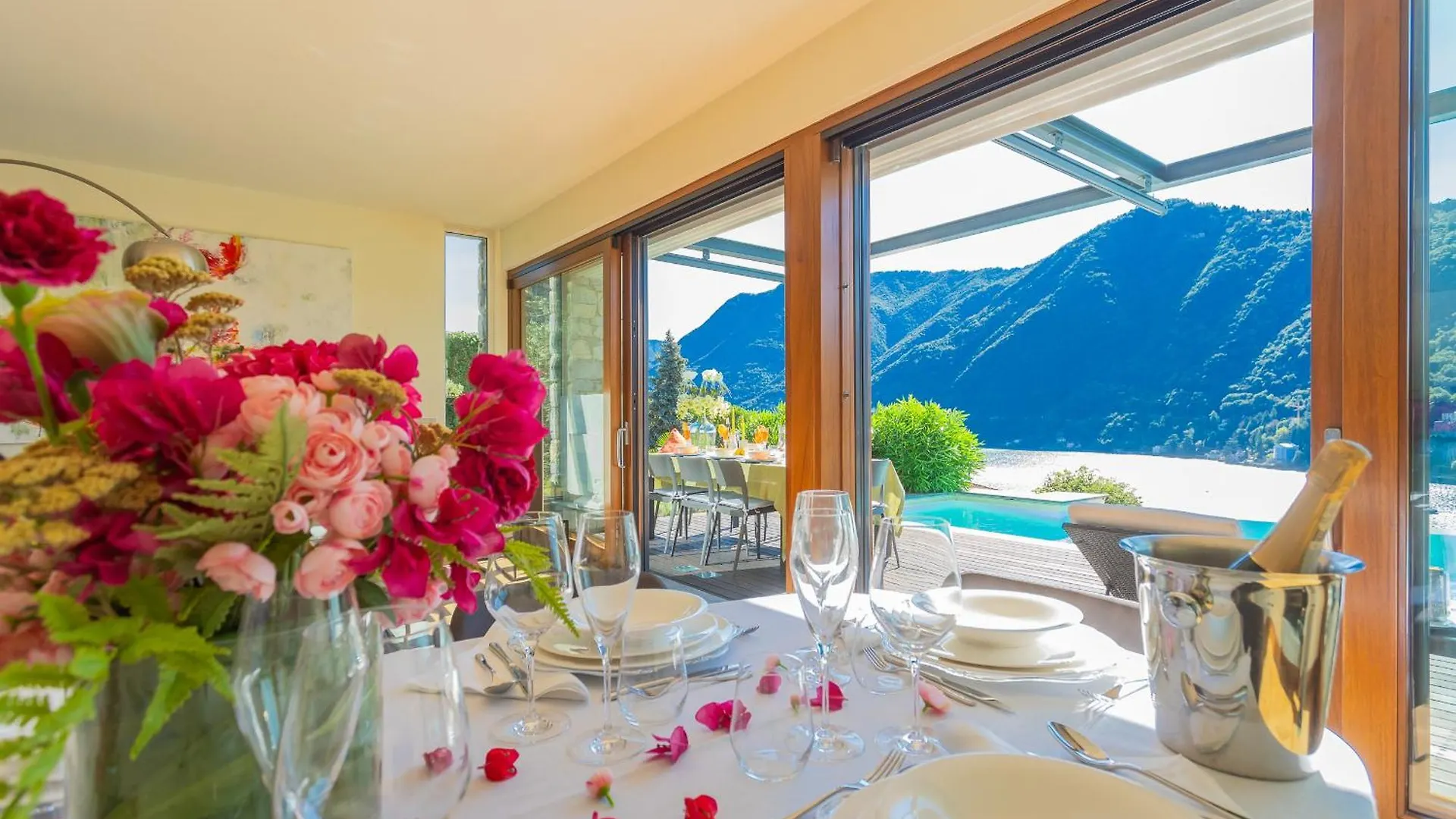 Villa Infinity Lake Como By Rent All Комо